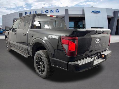 AGATE BLACK METALLIC 2026 Ford F-150 XLT