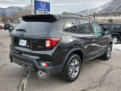 2022 Honda Passport AWD TrailSport