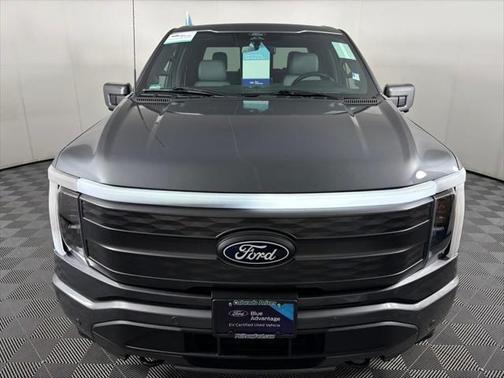 2024 Ford F-150 Lightning LARIAT