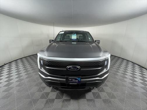 2023 Ford F-150 Lightning XLT