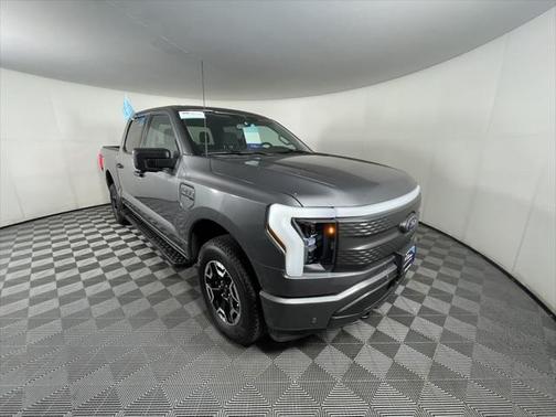 2023 Ford F-150 Lightning XLT