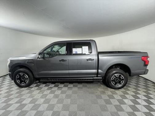 2023 Ford F-150 Lightning XLT