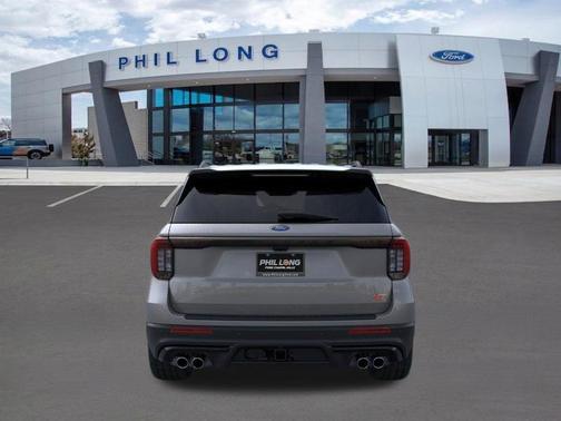 Carbonized Gray Metallic 2026 Ford Explorer ST