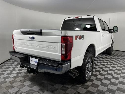 Photo 3 of 45 of 2022 Ford F-250 Lariat