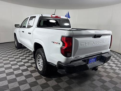 2023 Chevrolet Colorado WT