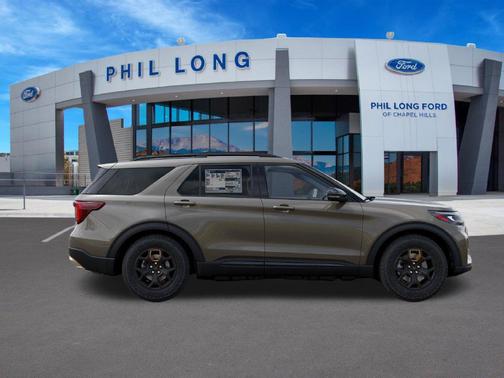 Marsh Gray 2027 Ford Explorer Tremor