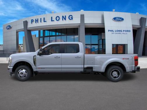 Glacier Gray Metallic Tri-Coat 2026 Ford F-350 Lariat