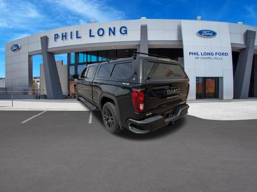 Onyx Black 2023 GMC Sierra 1500 Elevation