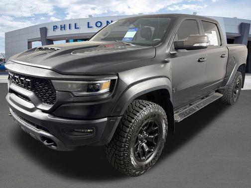 Diamond Black Crystal Pearlcoat 2021 RAM 1500 TRX