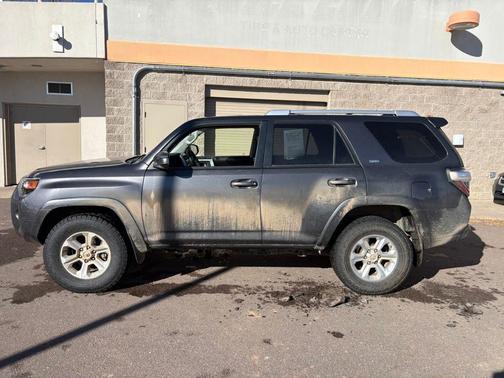 2018 Toyota 4Runner SR5