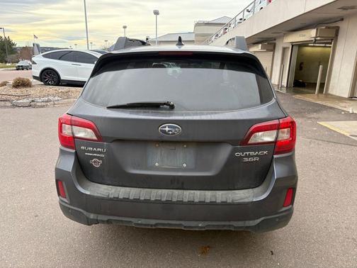 2017 Subaru Outback 3.6R Limited