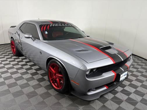 2015 Dodge Challenger SRT Hellcat