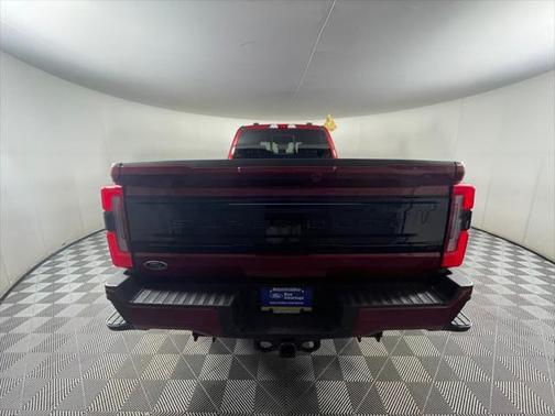 2025 Ford F-350 Platinum