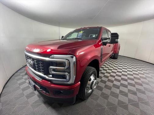 2025 Ford F-350 Platinum