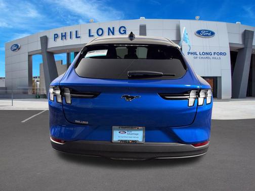 VELOCITY BLUE METALLIC 2025 Ford Mustang Mach-E Premium