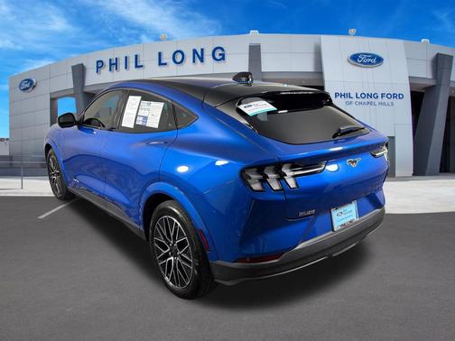 VELOCITY BLUE METALLIC 2025 Ford Mustang Mach-E Premium