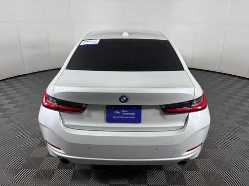 2023 BMW 330 xDrive