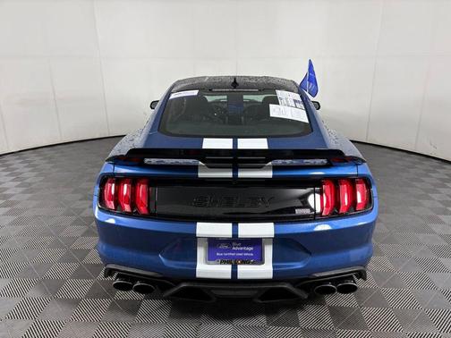 2020 Ford Shelby GT500 Base