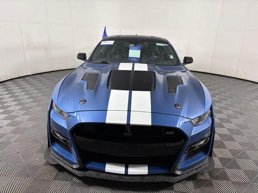 2020 Ford Shelby GT500 Base