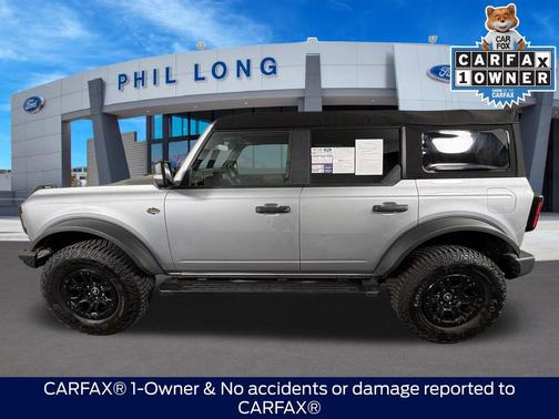ICONIC SILVER METALLIC 2023 Ford Bronco Wildtrak