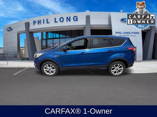 LIGHTNING BLUE METALLIC 2017 Ford Escape SE