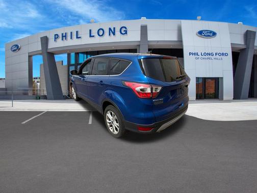 LIGHTNING BLUE METALLIC 2017 Ford Escape SE