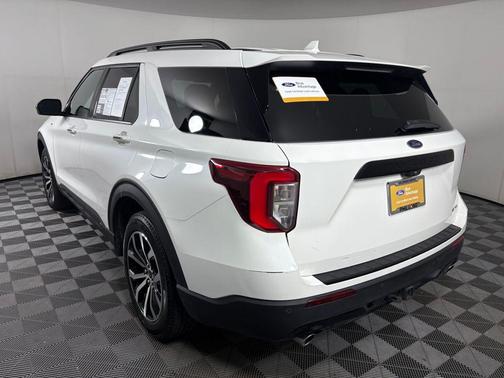 STAR WHITE MET TRI-COAT 2023 Ford Explorer ST-Line