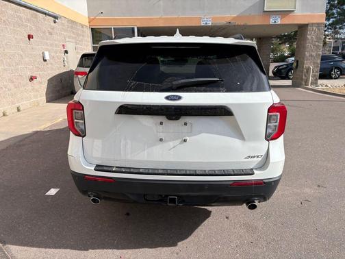 STAR WHITE MET TRI-COAT 2023 Ford Explorer ST-Line
