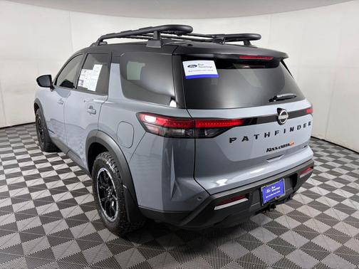 2025 Nissan Pathfinder Rock Creek 4WD