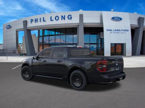 SHADOW BLACK 2026 Ford Maverick Lobo