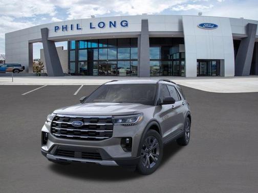 Carbonized Gray Metallic 2026 Ford Explorer Active