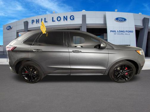 CARBONIZED GRAY 2022 Ford Edge ST