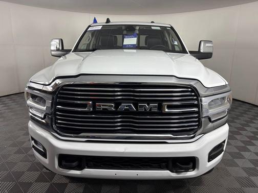 2024 RAM 2500 Laramie Crew Cab 4x4 6'4' Box