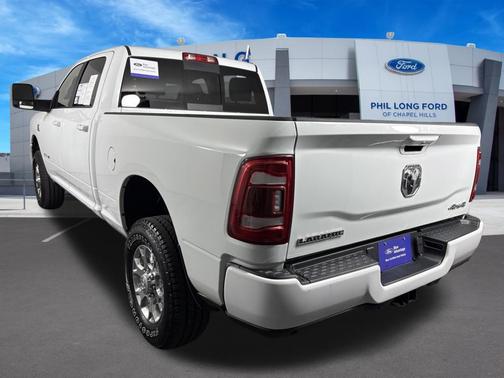 Bright White Clearcoat 2024 RAM 2500 Laramie Crew Cab 4x4 6'4' Box