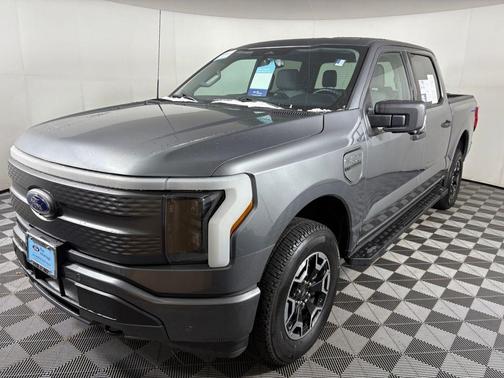2023 Ford F-150 Lightning XLT