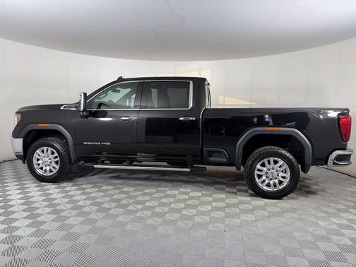 2022 GMC Sierra 3500 SLT