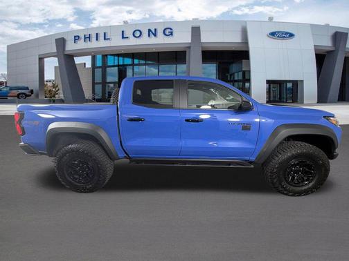 Reef Blue Metallic 2026 Chevrolet Colorado ZR2