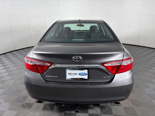 2015 Toyota Camry XLE