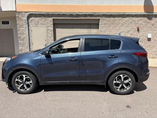 2022 Kia Sportage LX