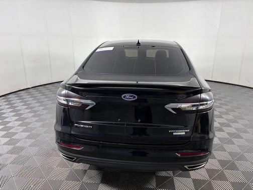 2020 Ford Fusion Titanium