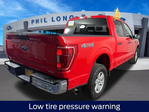 RACE RED 2023 Ford F-150 XLT