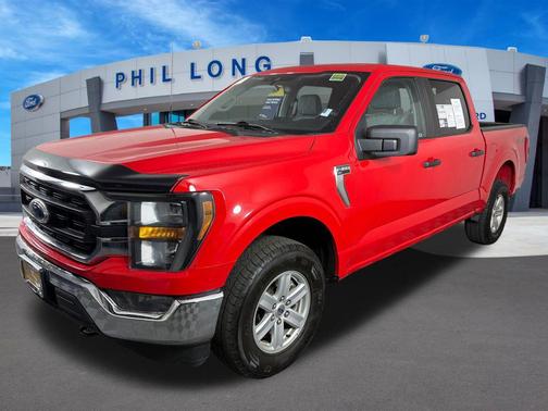 RACE RED 2023 Ford F-150 XLT