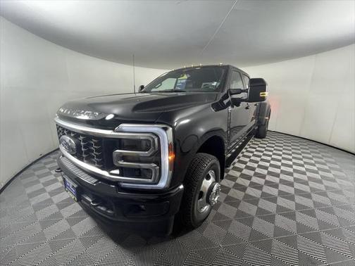 2025 Ford F-350 Platinum