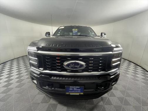 2025 Ford F-350 Platinum