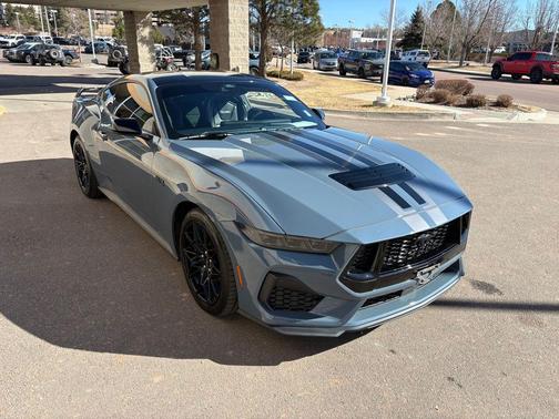 2024 Ford Mustang GT Premium