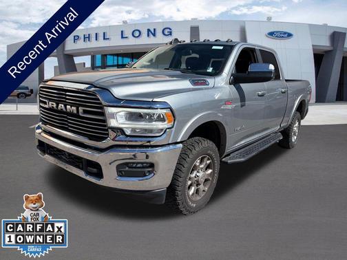 Billet Silver Metallic Clearcoat 2022 RAM 2500 Laramie Crew Cab 4x4 6'4' Box