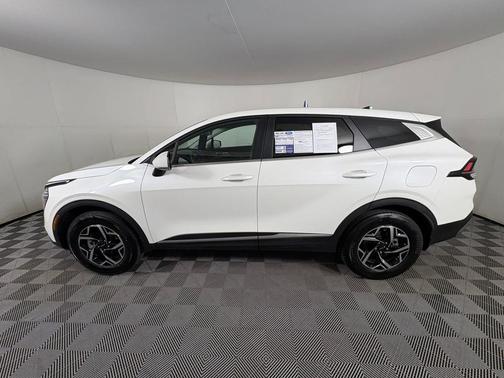 2025 Kia Sportage LX