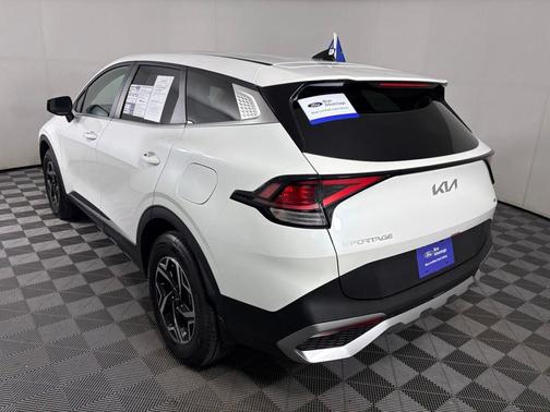 2025 Kia Sportage LX