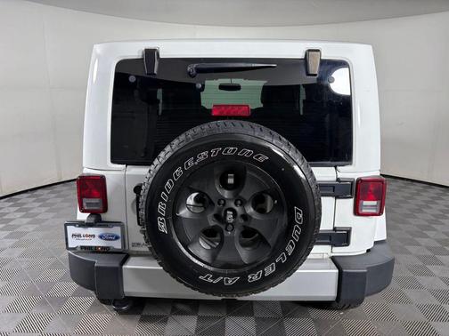 2014 Jeep Wrangler Sahara
