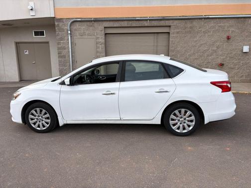 2016 Nissan Sentra SV